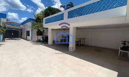 Casa frente mar à venda no bairro do Porto Novo em Caraguatatuba, SP - Conforto e qualidade de vida