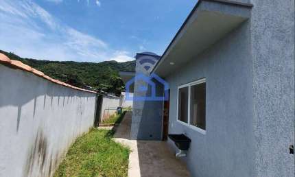Casa de 2 dormitórios para locação no bairro do Jaraguazinho em Caraguatatuba, SP - Venha morar com
