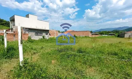 Terreno à venda no bairro Jardim das Gaivotas em Caraguatatuba, SP - terreno medindo 7mX35m, total