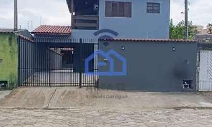 Sobrado espetacular à venda no bairro da Martim de Sá em Caraguatatuba, SP - Conforto e localização