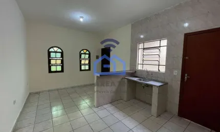 Casa à venda no bairro do Poiares em Caraguatatuba, SP - Oportunidade imperdível!