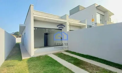 Linda casa com 2 dormitórios à venda no bairro do Golfinho em Caraguatatuba, SP
