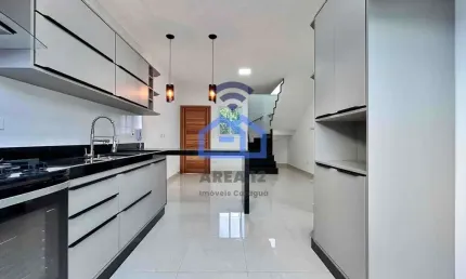 Sobrado em condomínio à venda no bairro do rio do ouro em caraguatatuba, sp