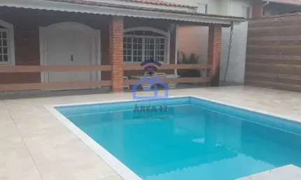 Ótima casa ampla com piscina à venda no bairro Pontal Santa Marina, Caraguatatuba, SP - Venha morar