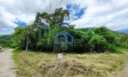 Excelente Terreno de esquina com escritura definitiva à venda no bairro da Tabatinga em Caraguatatu