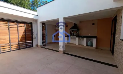 Casa nova com acabamento alto padrão à venda no bairro Caputera em Caraguatatuba, SP