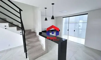 Casa com 3 quartos à venda, 96 m² por R$ 850.000 - Planalto - Belo Horizonte/MG