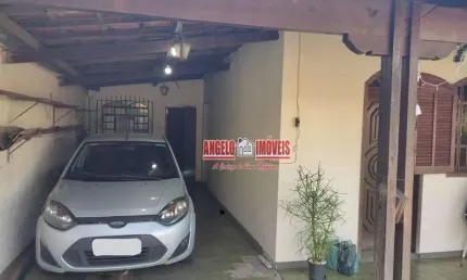 Casa com 4 dormitórios à venda por R$ 750.000,00 - Santa Mônica - Belo Horizonte/MG