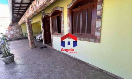 Casa com 3 quartos à venda por R$ 1.200.000 - Letícia - Belo Horizonte/MG