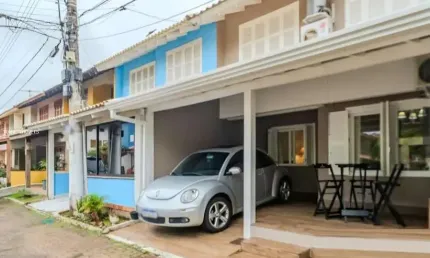 Casa em Condomínio para Venda em Porto Alegre, Cavalhada, 3 dormitórios, 2 banheiros, 1 vaga