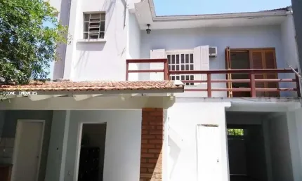 Casa Comercial para Venda em Porto Alegre, Santa Tereza, 3 dormitórios, 3 banheiros, 2 vagas