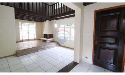 Casa Térrea, para reforma, à Venda na Rua Carida, Vila Emir, São Paulo - SP