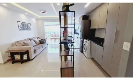 Apartamento com varanda gourmet e vista panorâmica na vila anastácio