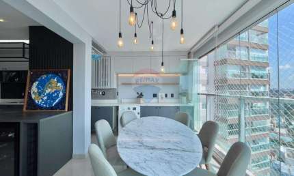 Apartamento de 69 m² reformado no Jardim Prudência com 2 dormitórios, 1 suíte, 2 banheiros e 1 vaga