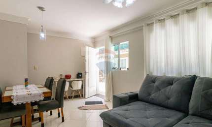 Sobrado Mobiliado 3 Dorms (1 Suíte) 2 vagas em Condomínio Próximo ao Metrô Tucuruvi