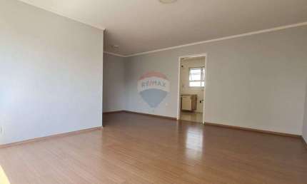 Amplo apartamento de 120m² em excelente localização!