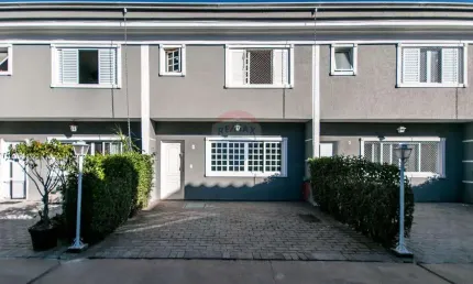 Belo sobrado com 3 dorms,(com ar condicionado) 1 suite, churrasqueira e 2 vagas