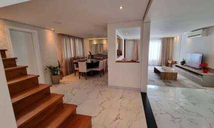 Casa com 5 quartos à venda no Centro, Balneário Piçarras 