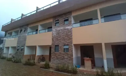 Sobrado em Condomínio para Venda em Caraguatatuba, Vila Balneário Santa Martha, 2 dormitórios, 2 suítes, 4 banheiros, 1 vaga