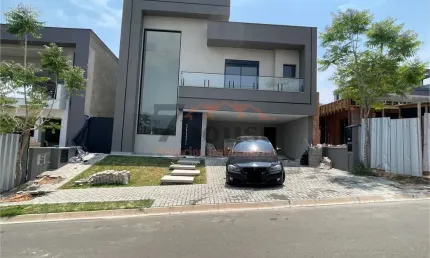 Casa a venda no Condomínio La Dolce Vita em Paulínia-SP: 4 quartos, 4 suítes, 3 salas, 6 banheiros, 4 vagas de garagem, 240m².