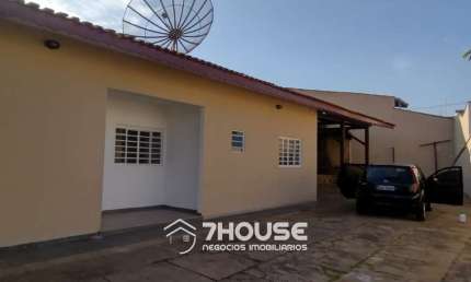 Casa para Venda ou Locação Comercial/Residencial em Paulínia-SP - Regiao Central. Terreno 543m².