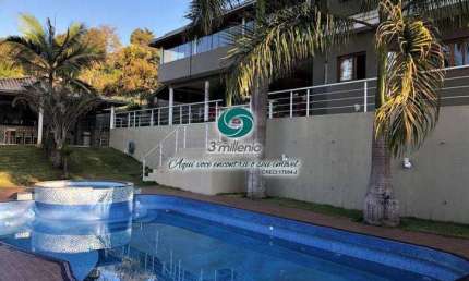Casa com 5 suítes, área gourmet Granja Viana - Fazendinha