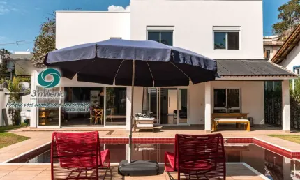 Casa para locação Mobiliada Granja Viana 3 suítes, piscina