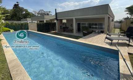 Casa nova, térrea a venda na Granja Viana,3 dorms(1ste) piscina