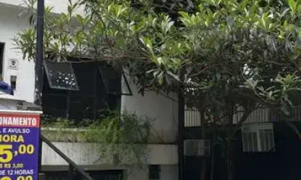 Prédio Comercial com 371m² para alugar em Higienópolis