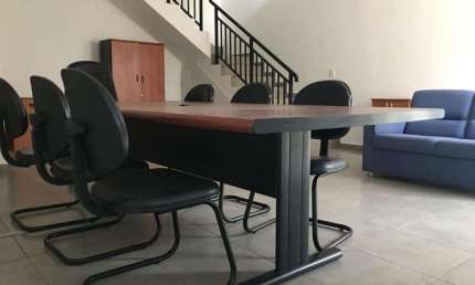 Casa comercil em Condomínio corporativo. Próximo marginal Pinheiros