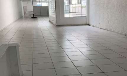 Ponto comercial para alugar na Rua Tapajós, --, Luz, São Paulo