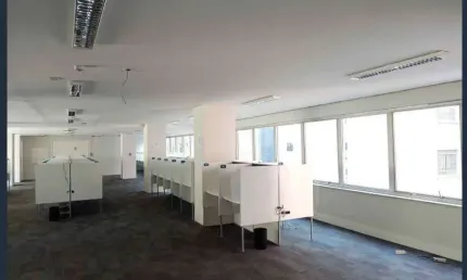 Sala comercial para alugar na Avenida Ipiranga, --, República, São Paulo