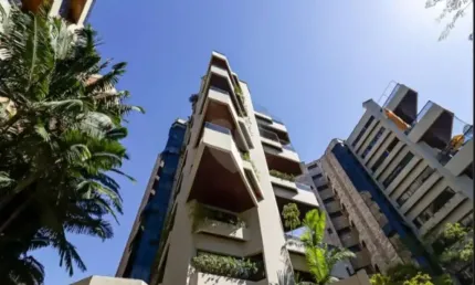 Imperdível: apartamento de luxo com 5 quartos e 4 suítes, terraco com piscina e churrasqueira privativa,  310m², 4 vagas de garagem e deposito