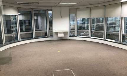 Sala Comercial na Avenida Engenheiro Luiz Carlos Berrini - São Paulo
