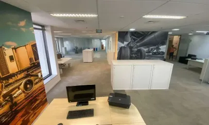 Espaço Comercial para locação em Moema - 381m² e 14 vagas