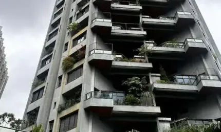 Apartamento Duplex 200m² 3 dormitórios 3 suítes 4 banheiros 4 vagas - Morumbi