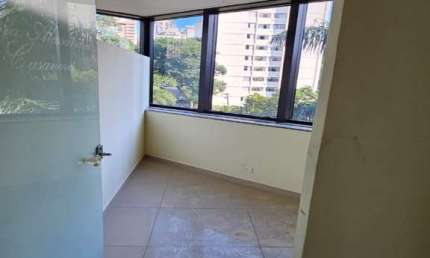 Sala comercial para alugar na Avenida Doutor Guilherme Dumont Vilares, --, Jardim Londrina, São Paulo