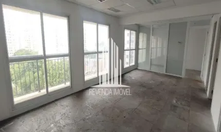Conjunto comercial para alugar 258² com 7 vagas em santana.