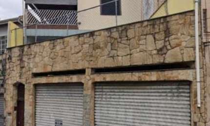 Sobrado para LOCAÇÃO de 230m², 4 dormitórios e 2 vagas.