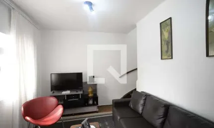 Casa com 2 quartos à venda na Rua Rodrigues Batista, --, Cambuci, São Paulo