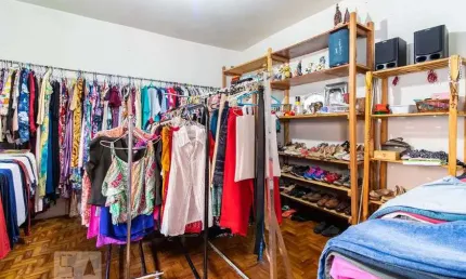 Casa com 1 quarto à venda na Rua Daniel Defoe, --, Campo Grande, São Paulo