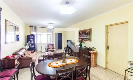 Casa com 3 quartos à venda na Rua Anhumas, --, Vila Ema, São Paulo