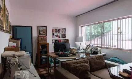 Casa com 3 quartos à venda na Rua Araras, --, Cambuci, São Paulo
