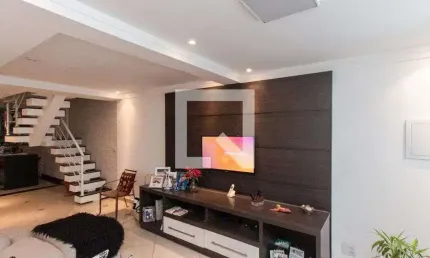 Casa com 2 quartos à venda na Rua Tenente Mário Barbedo, --, Jardim Brasil, São Paulo