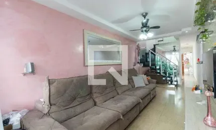 Casa com 3 quartos à venda na Rua Guilherme Rudge, --, Vila Ré, São Paulo
