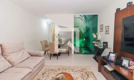 Casa com 3 quartos à venda na Avenida Francisco Rodrigues, --, Vila Constança, São Paulo