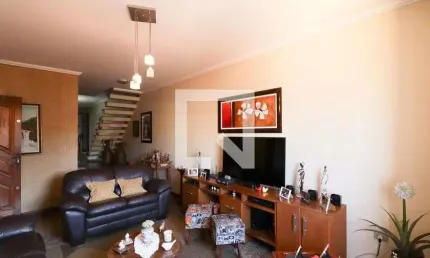 Casa à Venda - Parque São Domingos, 3 Quartos,  196 m2