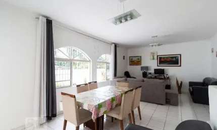 Casa com 3 quartos à venda na Rua Cruz das Almas, --, Jabaquara, São Paulo