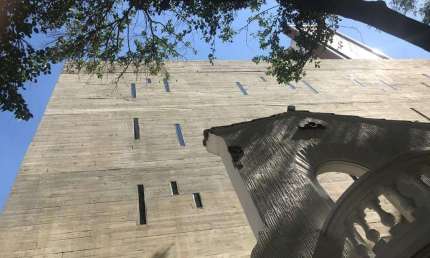 Prédio para alugar na Rua João Moura, --, Pinheiros, São Paulo