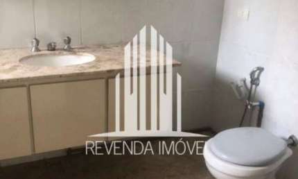 Casa com 4 quartos para alugar na Rua República do Iraque, --, Brooklin, São Paulo